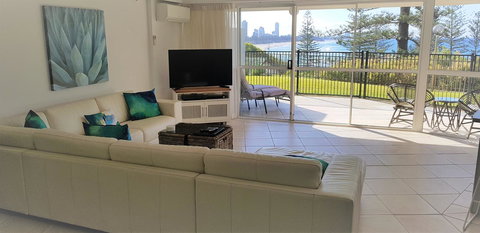 Gemini Court Holiday Apartments - Tourism Gold Coast 26