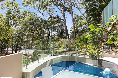 Little Cove Court - Tourism Gold Coast 2
