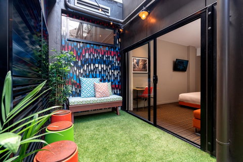 The Constance Fortitude Valley - Tourism Gold Coast 11