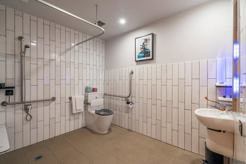 The Constance Fortitude Valley - Tourism Gold Coast 2