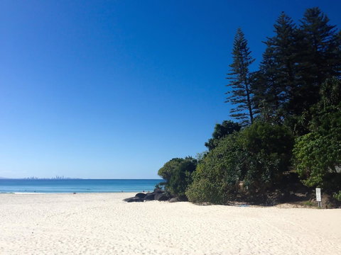 Komune Resort And Beach Club Greenmount Beach - Tourism Gold Coast 22