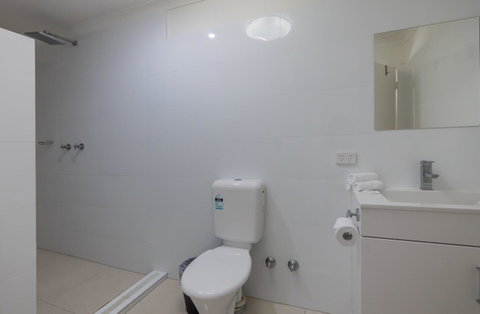 Bilinga Beach Motel - Tourism Gold Coast 40