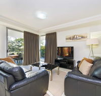 On the Bay Apartments - Tourism Gold Coast