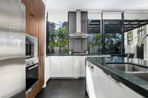 Ultra Broadbeach - Tourism Gold Coast 25