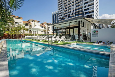 Ultra Broadbeach - Tourism Gold Coast 4