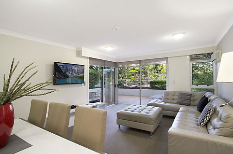 ULTIQA Burleigh Mediterranean Resort - Tourism Gold Coast 35