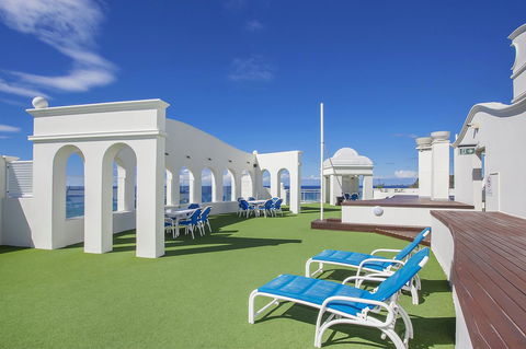 ULTIQA Burleigh Mediterranean Resort - Tourism Gold Coast 26
