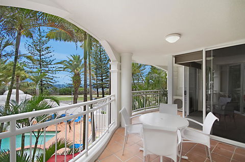 ULTIQA Burleigh Mediterranean Resort - Tourism Gold Coast 34