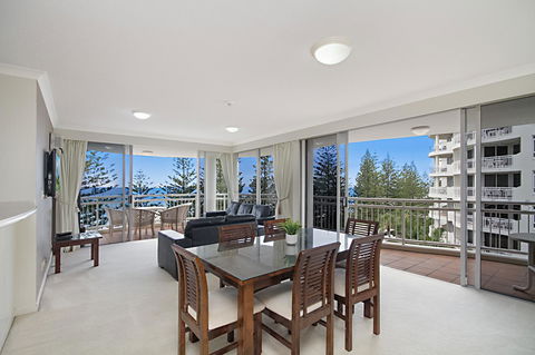 ULTIQA Burleigh Mediterranean Resort - Tourism Gold Coast 4