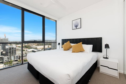 Hope Street Apartments By CLLIX - Tourism Gold Coast 13
