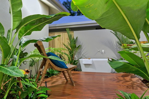Oceans Edge Holiday Home - Tourism Gold Coast 9