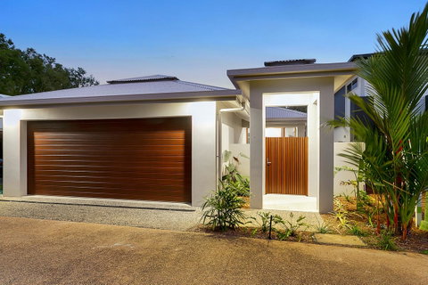 Oceans Edge Holiday Home - Tourism Gold Coast 20