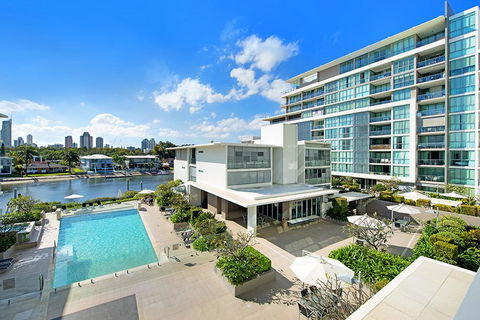 ULTIQA Freshwater Point Resort - Tourism Gold Coast 5