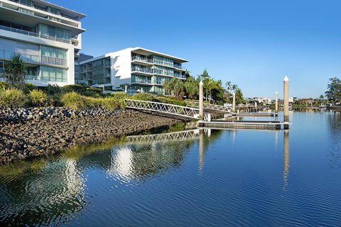 ULTIQA Freshwater Point Resort - Tourism Gold Coast 28