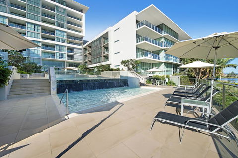 ULTIQA Freshwater Point Resort - Tourism Gold Coast 0