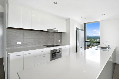 ULTIQA Freshwater Point Resort - Tourism Gold Coast 29