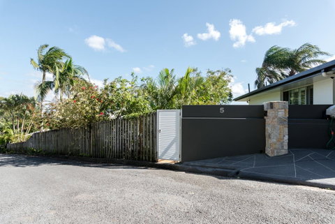 Private Guest Suite High On Currumbin Hill - Tourism Gold Coast 29