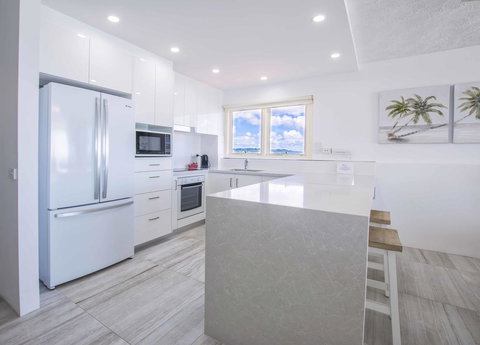 84 The Spit Holiday Apartments - Tourism Gold Coast 23