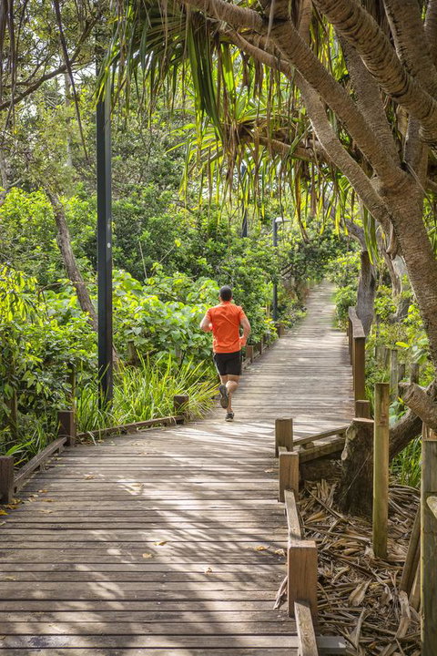 84 The Spit Holiday Apartments - Tourism Gold Coast 5