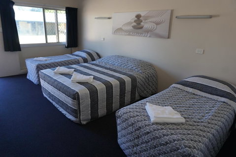 YAL Cairns - A Motel That Makes A Difference - Tourism Gold Coast 1