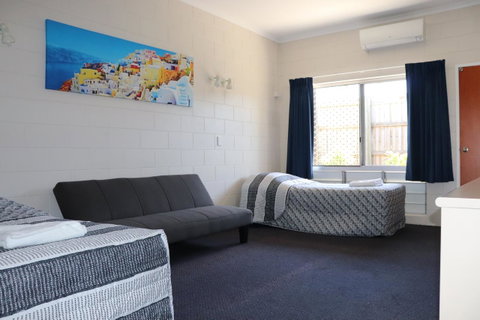 YAL Cairns - A Motel That Makes A Difference - Tourism Gold Coast 13