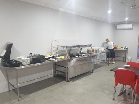 YAL Cairns - A Motel That Makes A Difference - Tourism Gold Coast 15