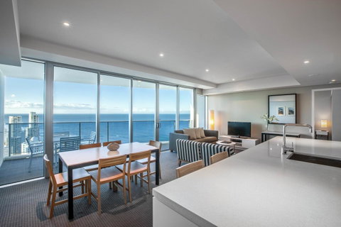 Hilton Surfers Paradise Residences - Tourism Gold Coast 37