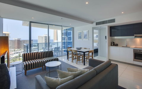 Hilton Surfers Paradise Residences - Tourism Gold Coast 4