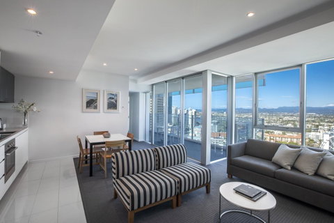 Hilton Surfers Paradise Residences - Tourism Gold Coast 38