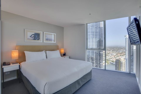 Hilton Surfers Paradise Residences - Tourism Gold Coast 3