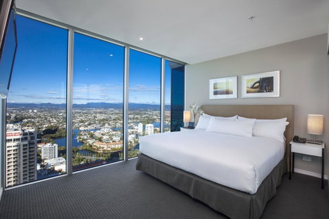 Hilton Surfers Paradise Residences - Tourism Gold Coast 26