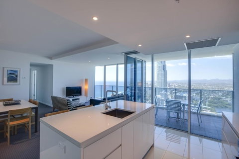 Hilton Surfers Paradise Residences - Tourism Gold Coast 2