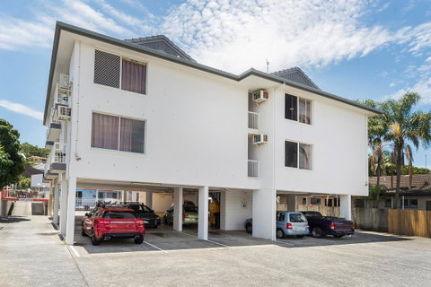 Sunshine Beach Resort - Tourism Gold Coast 13