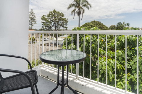 Sunshine Beach Resort - Tourism Gold Coast 4