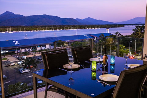 Jack And Newell Holiday Apartments - Tourism Gold Coast 32