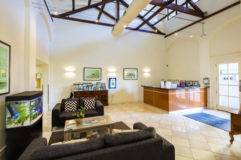 Jack And Newell Holiday Apartments - Tourism Gold Coast 16