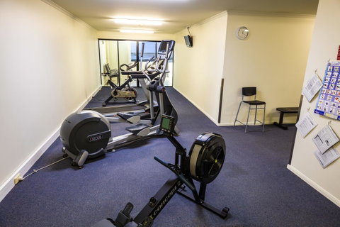 Jack And Newell Holiday Apartments - Tourism Gold Coast 17