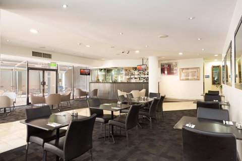 Riverside Hotel Southbank - Tourism Gold Coast 8