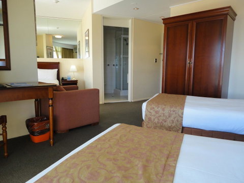 Madison Tower Mill Hotel - Tourism Gold Coast 19