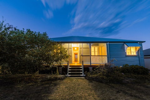 Apple Blossom Cottages - Tourism Gold Coast 0