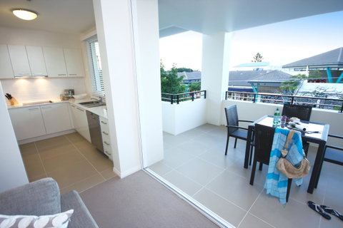 Domain Serviced Apartments - Tourism Gold Coast 17