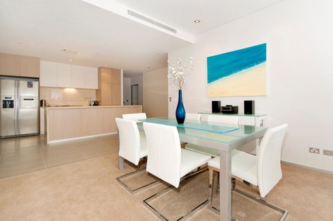 Ambience On Burleigh Beach - Tourism Gold Coast 23