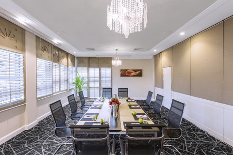 Hotel Diana - Tourism Gold Coast 14