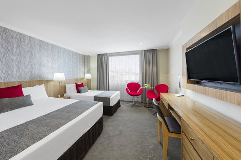 Hotel Diana - Tourism Gold Coast 31