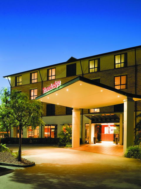 Mercure Brisbane Garden City - Tourism Gold Coast 0
