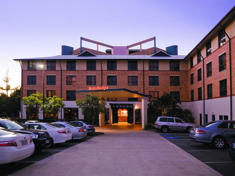 Mercure Brisbane Garden City - Tourism Gold Coast 17