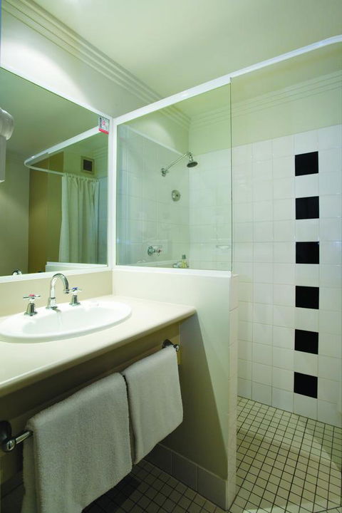 Mercure Brisbane Garden City - Tourism Gold Coast 32