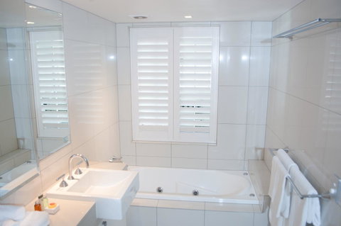 Oxygen Apartments - Tourism Gold Coast 25