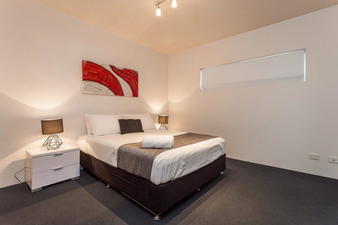 Oxygen Apartments - Tourism Gold Coast 22