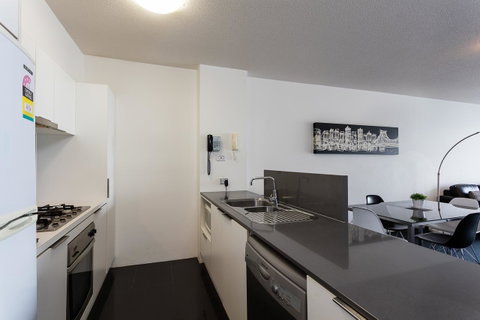 Oxygen Apartments - Tourism Gold Coast 11